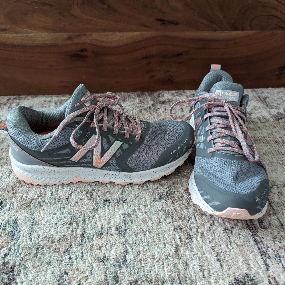 New Balance Nitral Sneakers (Size 7)